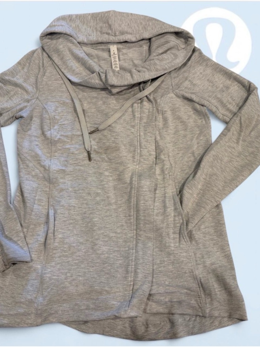 lululemon athletica Heathered Light Grey Coast Easy Wrap Zip Up Jacket